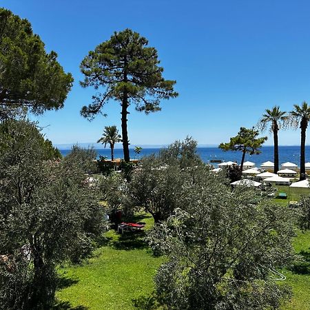 Palm Beach Hotel Kucukkuyu Bagian luar foto