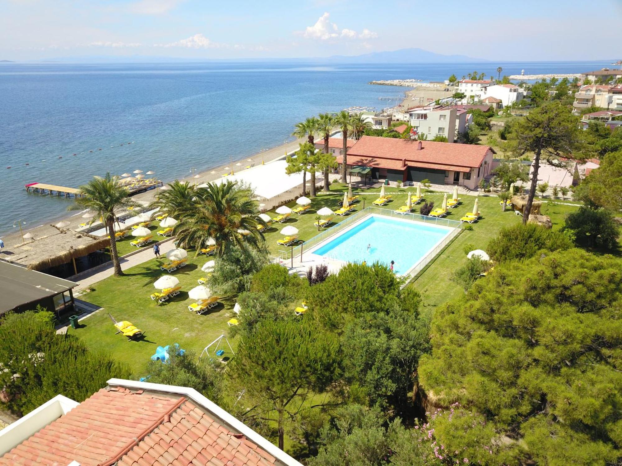 Palm Beach Hotel Kucukkuyu Bagian luar foto